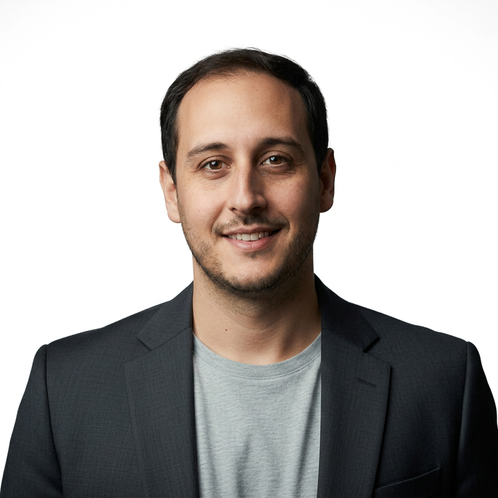 Gabriel Cobian — Marketing Manager